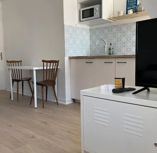 Neuf Pont-rousseau *